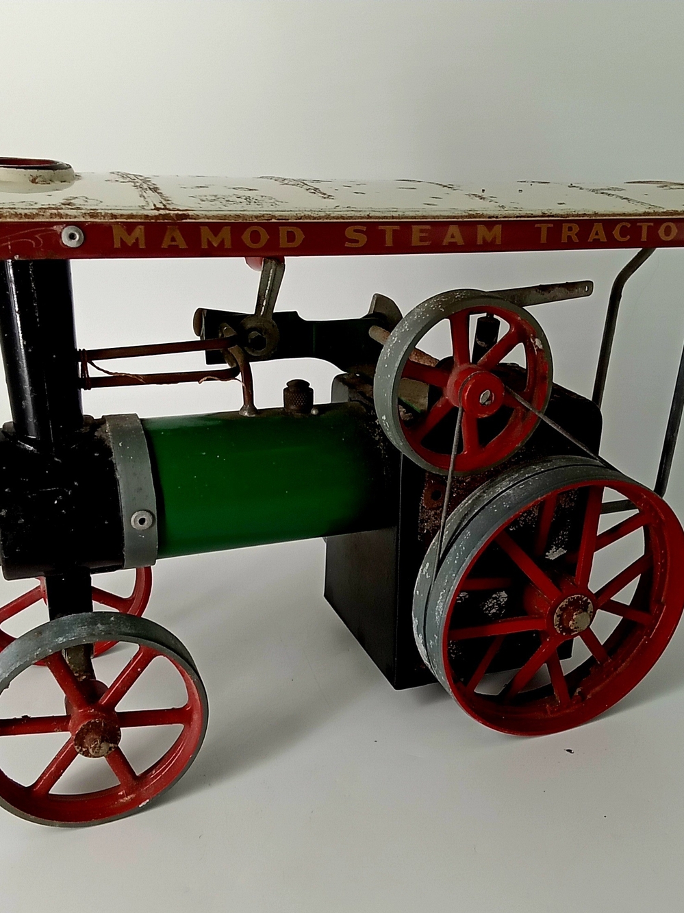Green & Red Steam Tractor Project Piece "Barn Find"Sold as is.
